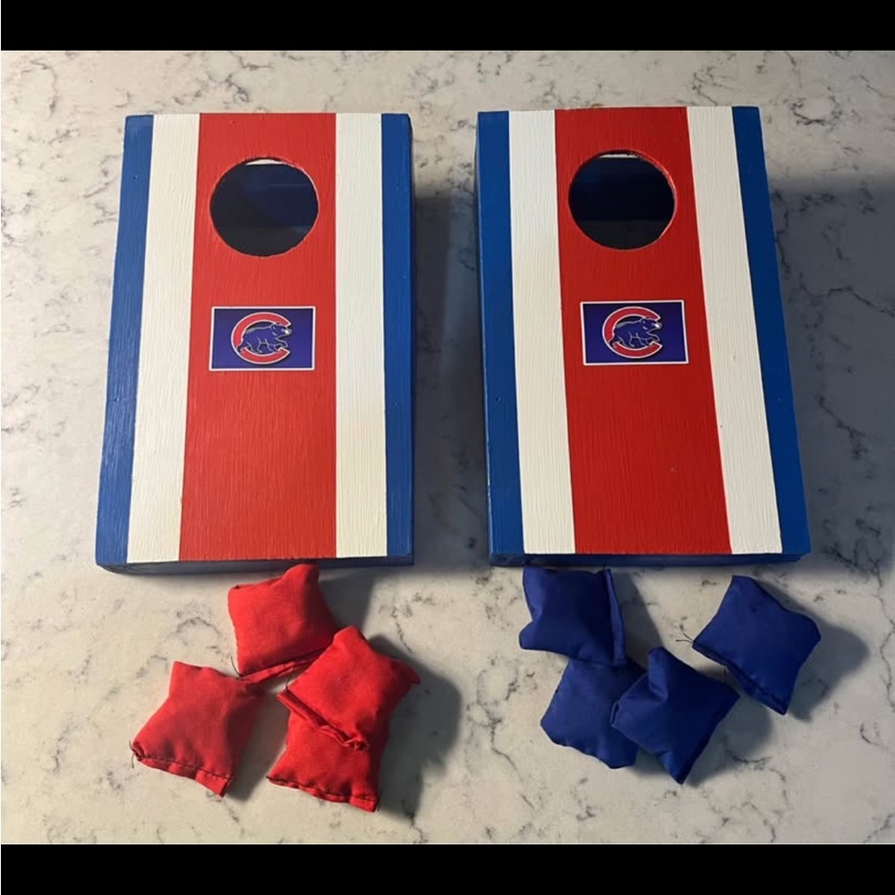Chicago Cubs table top bags game corn hole